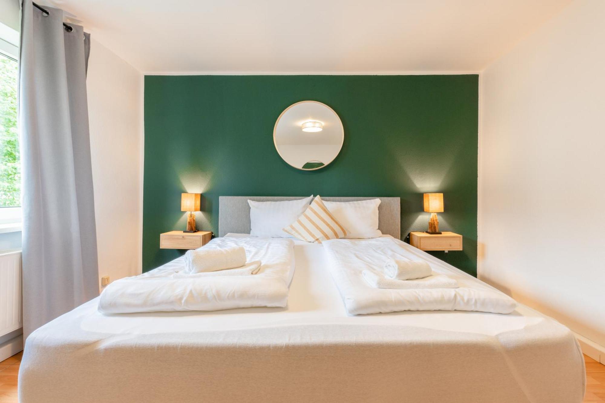 Stay Awesome - Weinberg Residence Comfort In Zentraler Lage カッセル エクステリア 写真